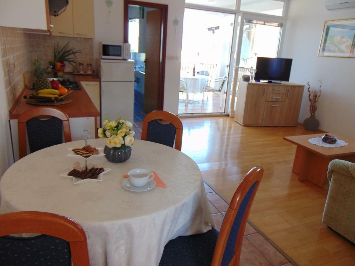 Apartment Mia Малинська Екстер'єр фото